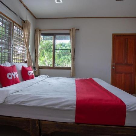 Oyo 909 Guiding Star Resort 치앙마이 외부 사진