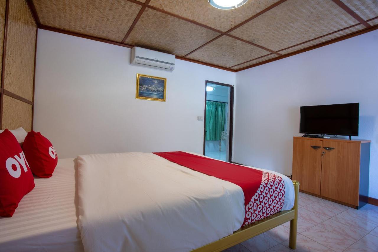 Oyo 909 Guiding Star Resort 치앙마이 외부 사진