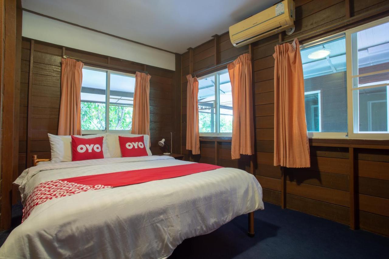 Oyo 909 Guiding Star Resort 치앙마이 외부 사진