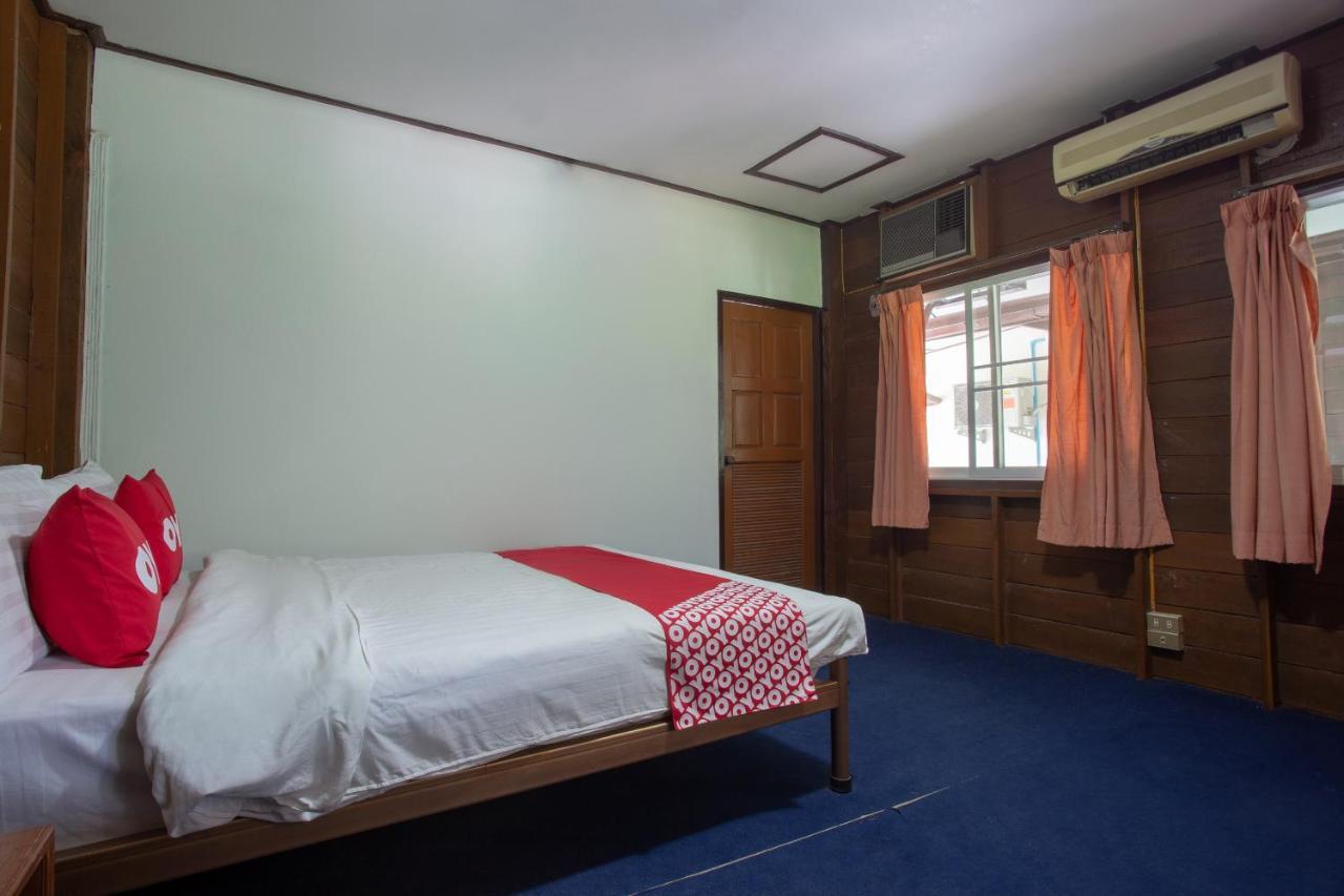 Oyo 909 Guiding Star Resort 치앙마이 외부 사진