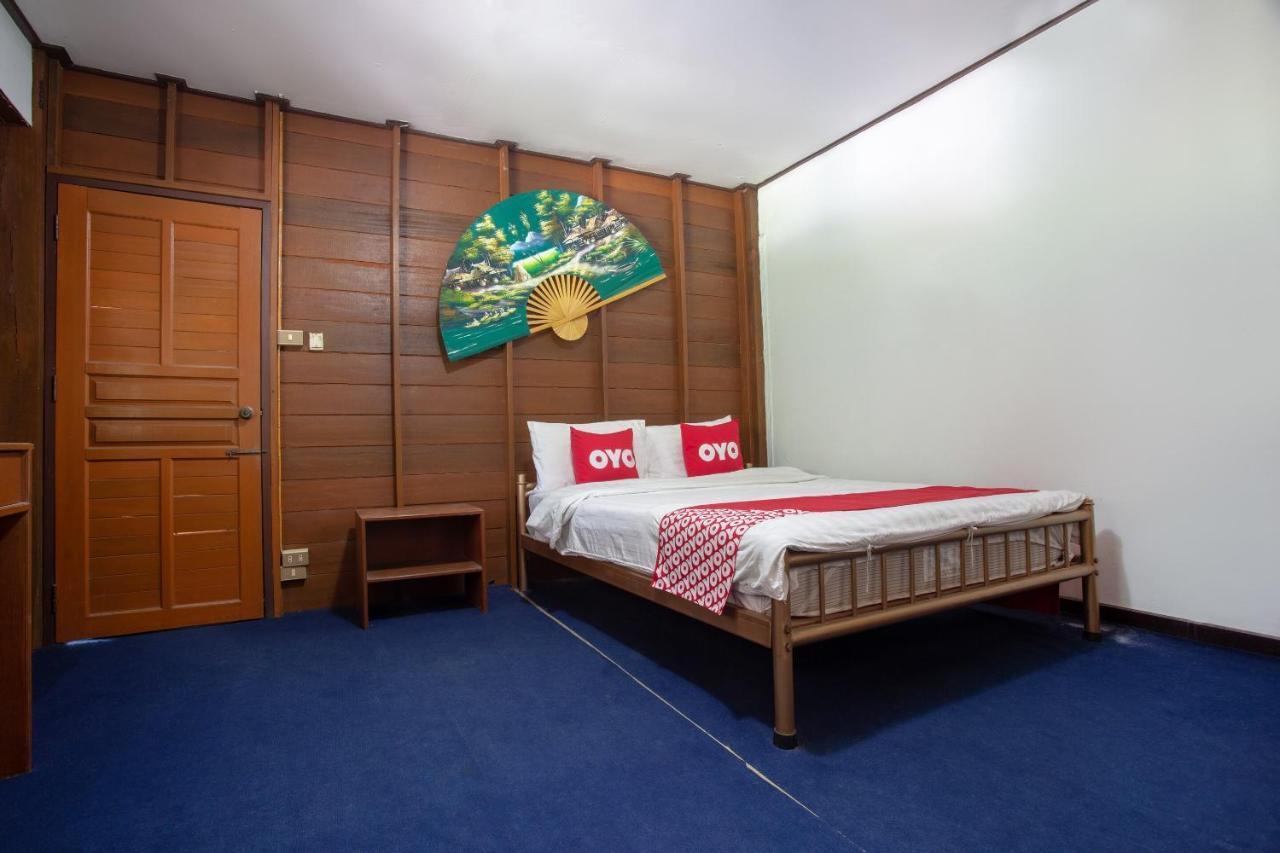 Oyo 909 Guiding Star Resort 치앙마이 외부 사진