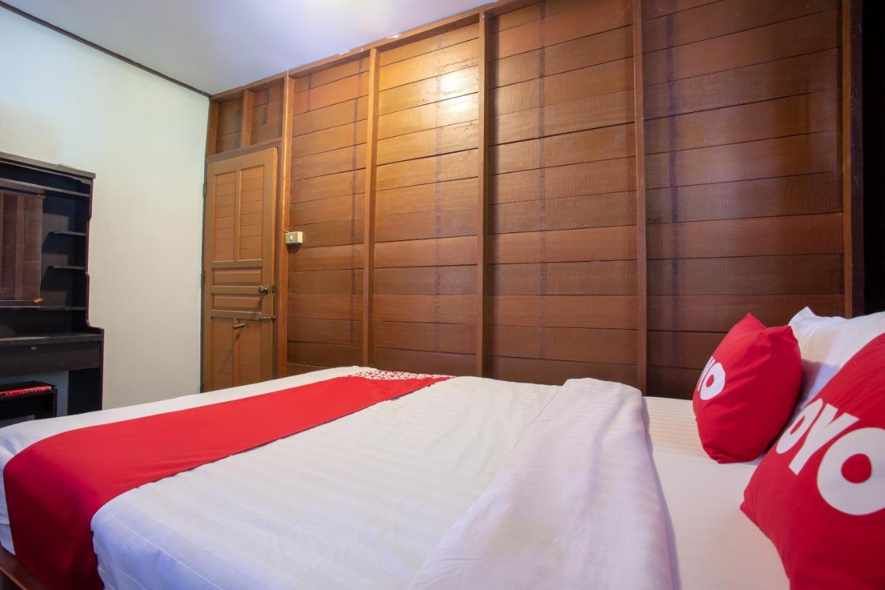 Oyo 909 Guiding Star Resort 치앙마이 외부 사진