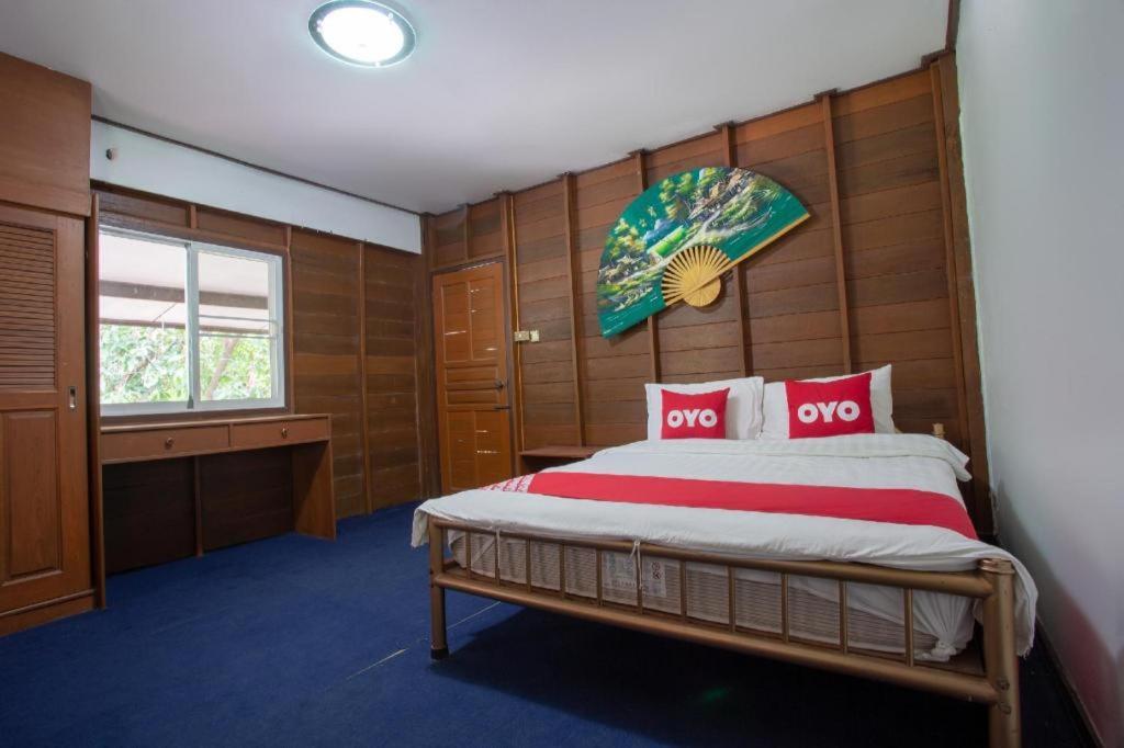 Oyo 909 Guiding Star Resort 치앙마이 외부 사진