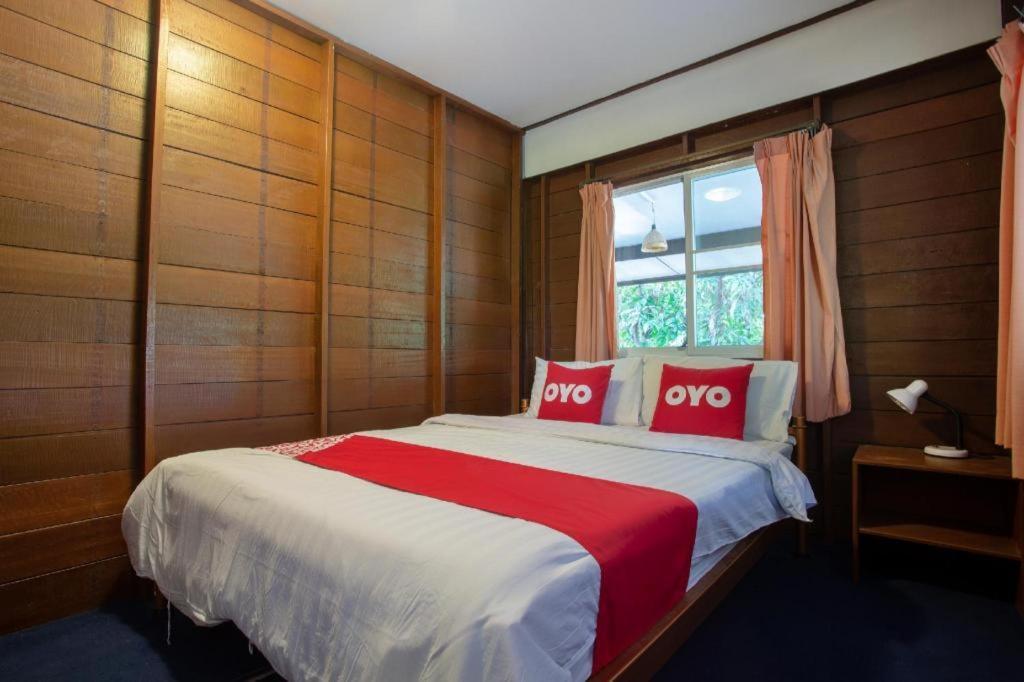 Oyo 909 Guiding Star Resort 치앙마이 외부 사진